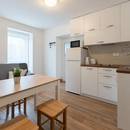 Tramontana And Maestral Daire