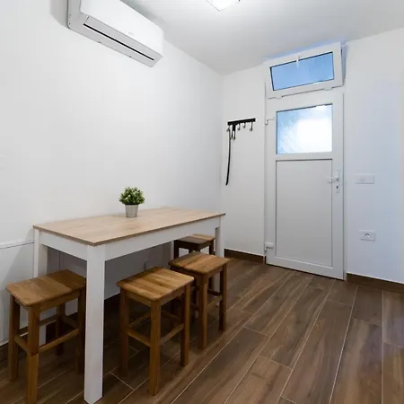 Tramontana And Maestral