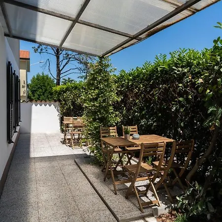 Tramontana And Maestral Apartman *
