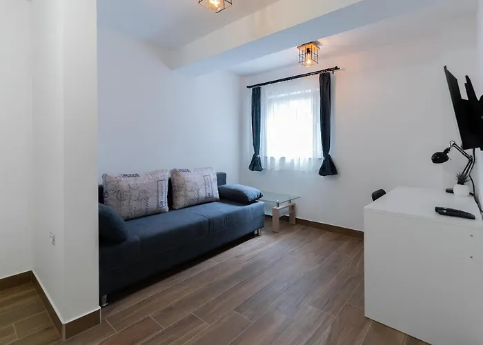 Tramontana And Maestral איזולה