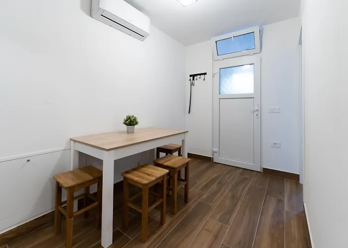 Tramontana And Maestral